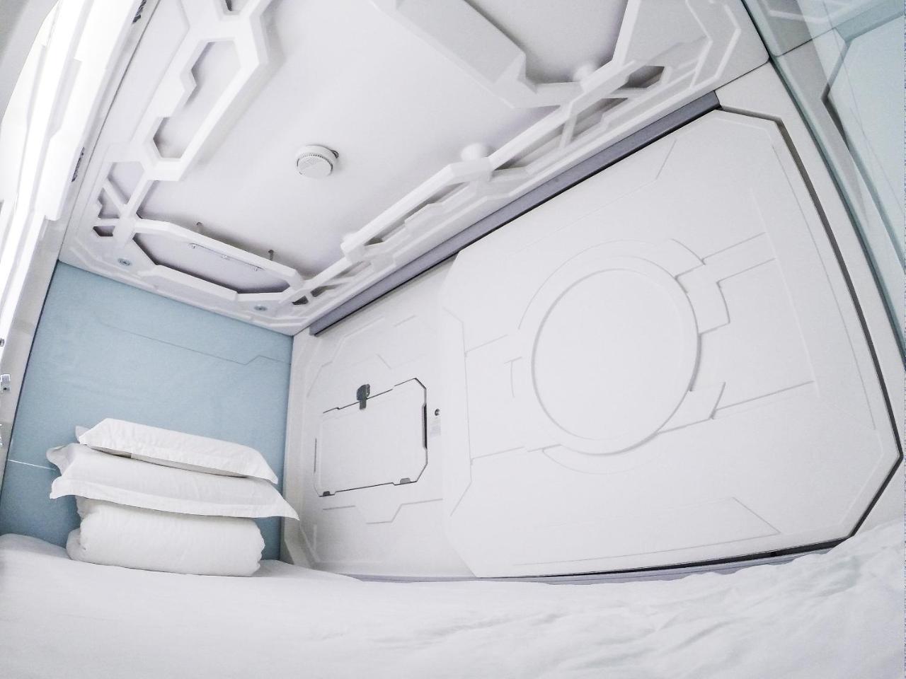 Oyo 89635 Modular Langkawi Capsule Hotel Padang Mat Sirat Zewnętrze zdjęcie