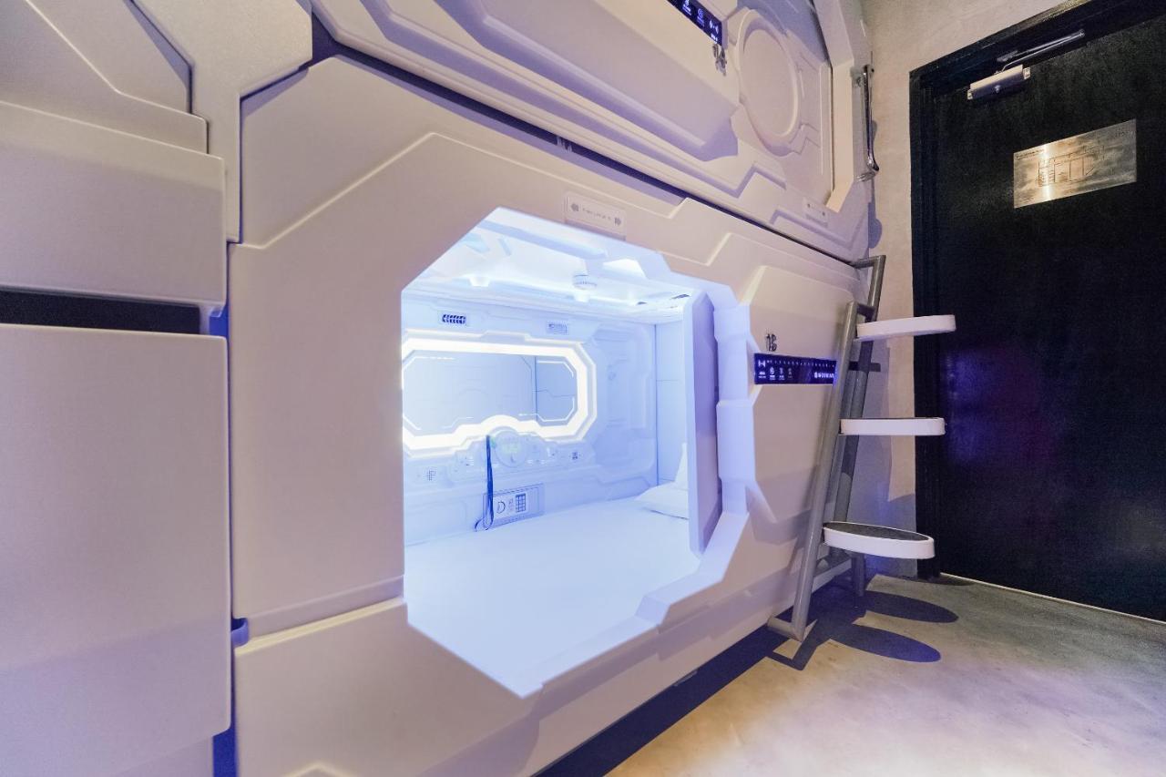 Oyo 89635 Modular Langkawi Capsule Hotel Padang Mat Sirat Zewnętrze zdjęcie